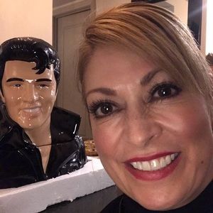 Meet your Posher, Roberta